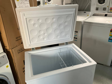 Factory second Haier 143L Chest Freezer HCF143 - Second Hand Appliances Geebung